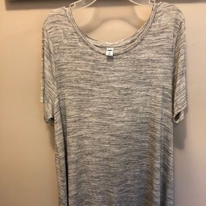 Old navy tee